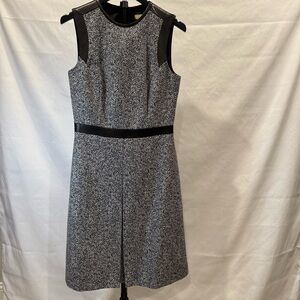 Michael Kors Collection Italian Virgin Wool Dress – Size 6 – Leather Trim